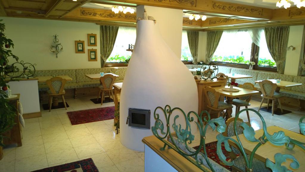 La Felce Bed & Breakfast Carisolo Dış mekan fotoğraf