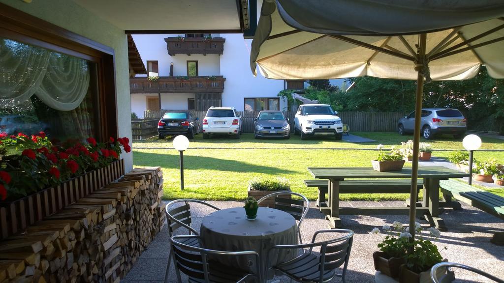 La Felce Bed & Breakfast Carisolo Dış mekan fotoğraf