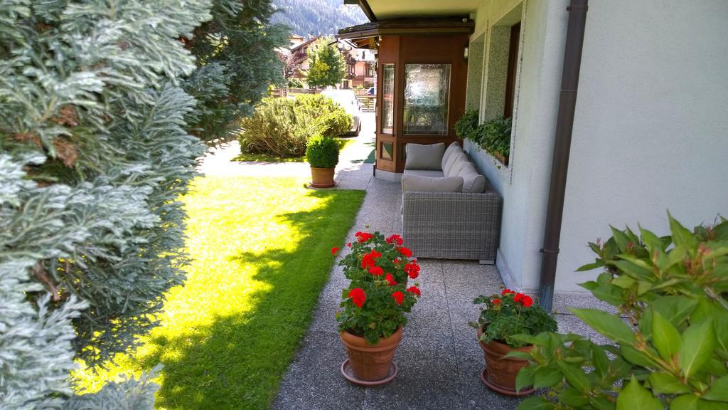 La Felce Bed & Breakfast Carisolo Dış mekan fotoğraf