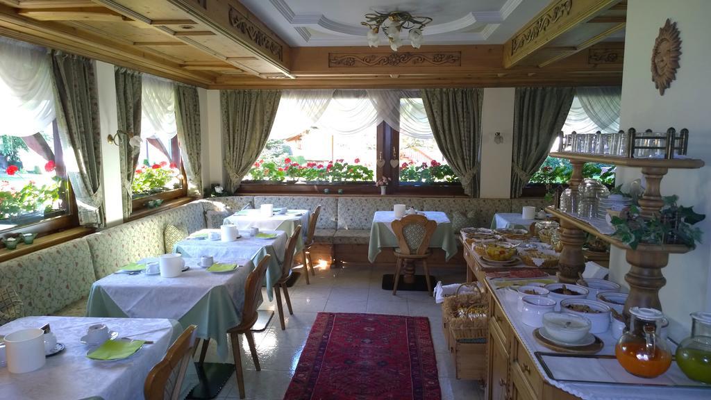 La Felce Bed & Breakfast Carisolo Dış mekan fotoğraf