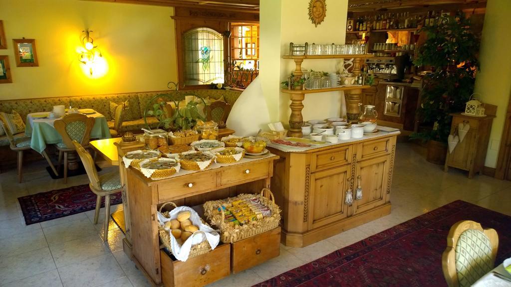 La Felce Bed & Breakfast Carisolo Dış mekan fotoğraf